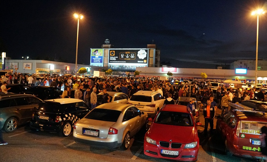 1555601944-zajtra-vecer-sa-v-ziline-opat-stretnu-tuningove-auta-akcia-tuning-nie-je-zlocin-zacina-o-2130-hod